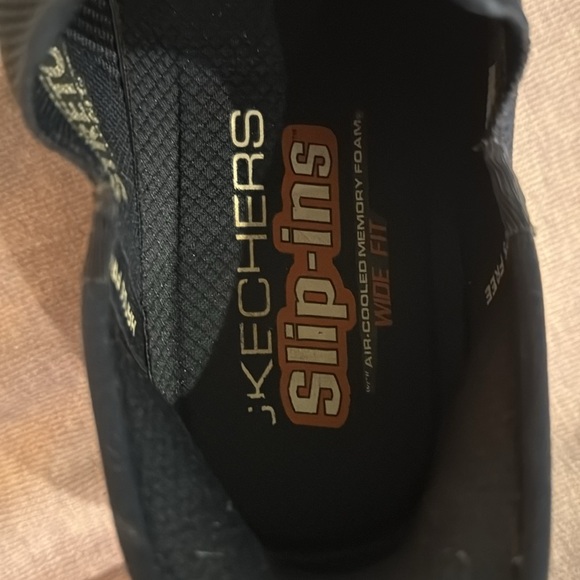 Skechers hands free sneakers - Picture 6 of 9